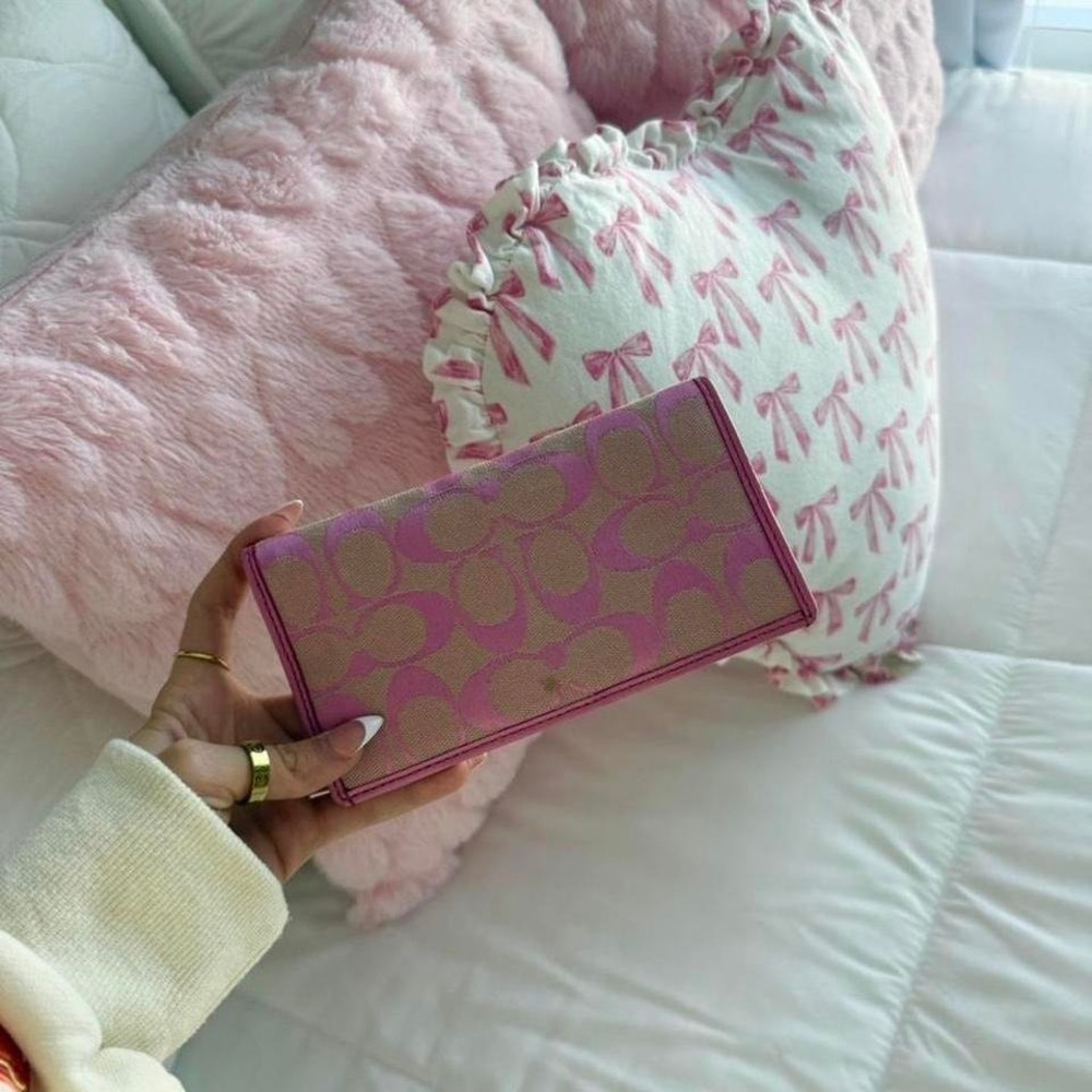 Y2K Coach Barbie Pink Monogram Wallet - Picture 3 of 7